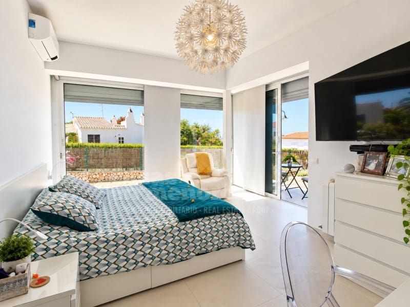 4 slaapkamer Villa te koop in Binibeca met zwembad garage - € 1.200.000 (Ref: 10094371)