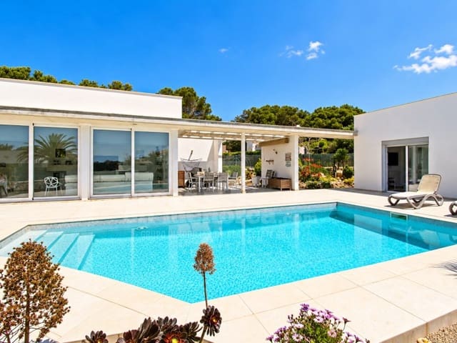 4 slaapkamer Villa te koop in Binibeca, San Luis / Sant Lluís met zwembad garage - € 1.200.000 (Ref: 10094371)