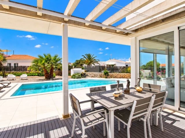 4 slaapkamer Villa te koop in Binibeca, San Luis / Sant Lluís met zwembad garage - € 1.200.000 (Ref: 10094371)