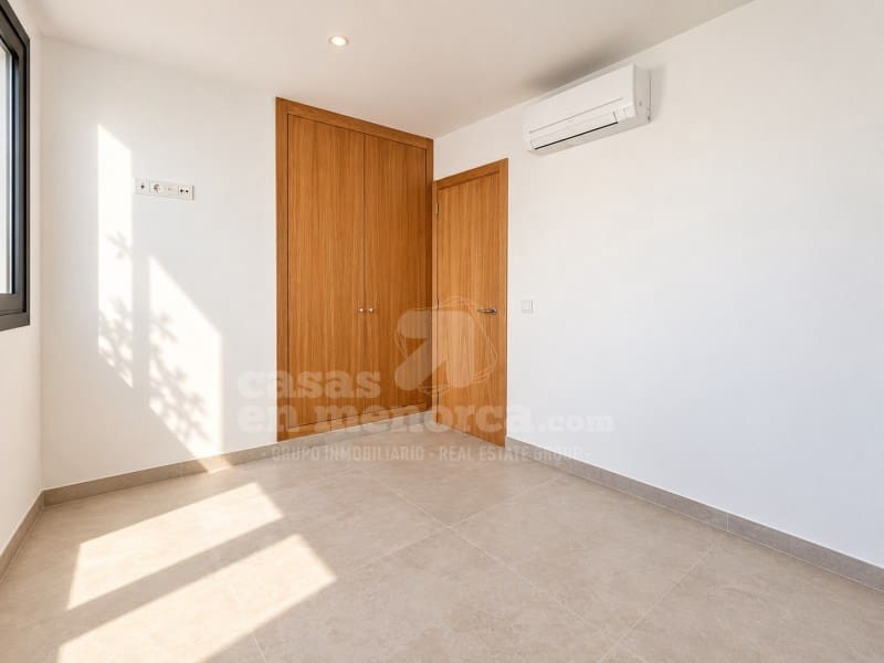4 quarto Moradia para venda em Cala Blanca com piscina garagem - 1 280 000 € (Ref: 10094372)