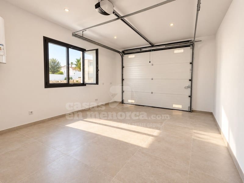 4 quarto Moradia para venda em Cala Blanca com piscina garagem - 1 280 000 € (Ref: 10094372)