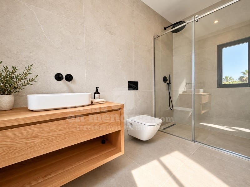 4 quarto Moradia para venda em Cala Blanca com piscina garagem - 1 280 000 € (Ref: 10094372)