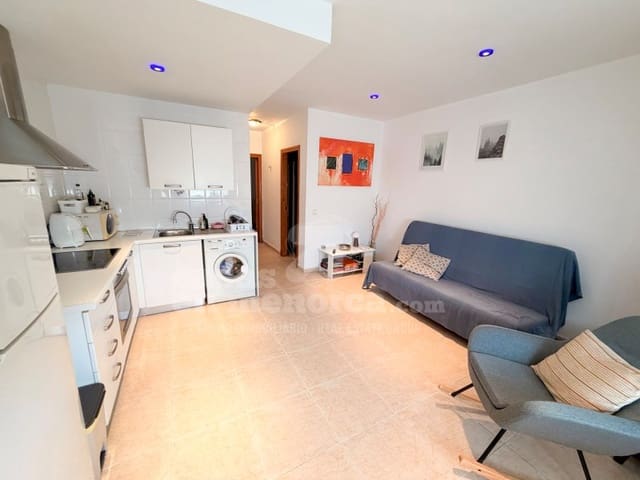 2 soveværelse Lejlighed til salg i Es Mercadal - € 240.000 (Ref: 10098286)