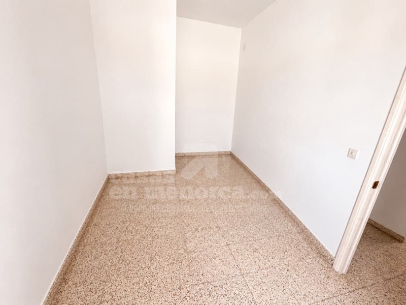 4 makuuhuone Asunto myytävänä paikassa Ciutadella de Menorca - 380 000 € (Ref: 10109371)