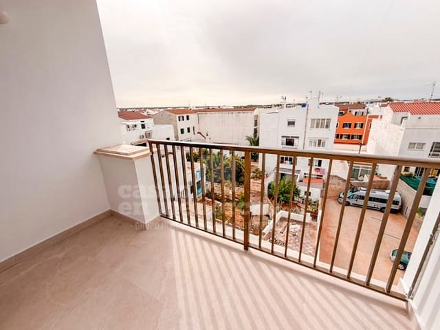 4 makuuhuone Asunto myytävänä paikassa Ciutadella, Ciutadella de Menorca - 380 000 € (Ref: 10109371)