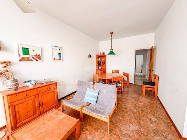4 makuuhuone Asunto myytävänä paikassa Ciutadella, Ciutadella de Menorca - 380 000 € (Ref: 10109371)