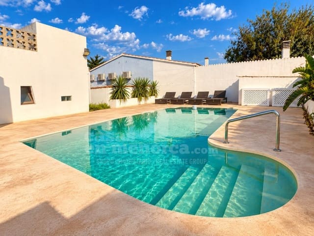 3 soveværelse Finca/Landehus til salg i Ciutadella, Ciutadella de Menorca med swimmingpool garage - € 798.300 (Ref: 10109372)