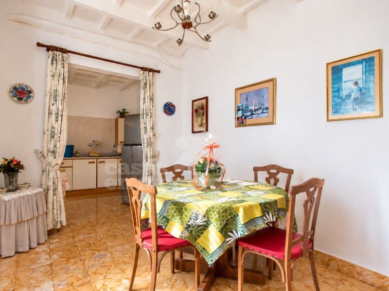 4 chambre Maison de Ville à vendre à Ciutadella de Menorca - 380 000 € (Ref: 10115573)