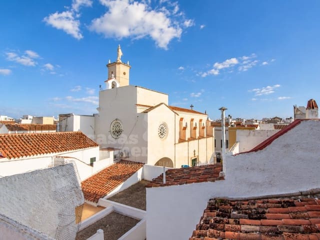 4 chambre Maison de Ville à vendre à Ciutadella, Ciutadella de Menorca - 380 000 € (Ref: 10115573)