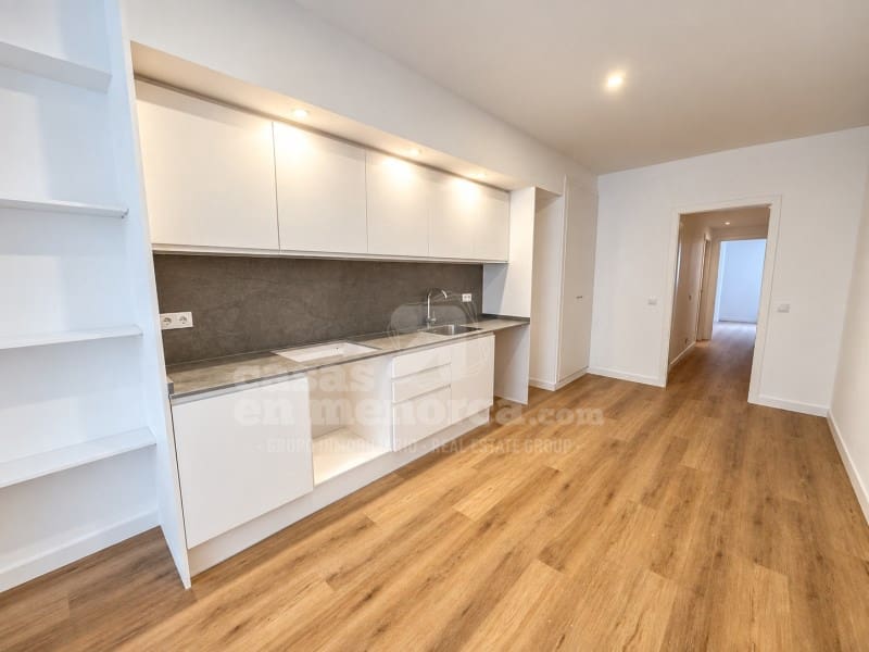 3 bedroom Flat for sale in Mahon / Mao - € 339,000 (Ref: 10131384)