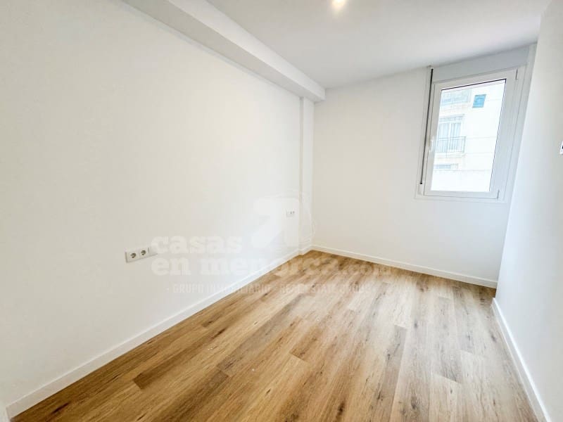 3 bedroom Flat for sale in Mahon / Mao - € 339,000 (Ref: 10131384)