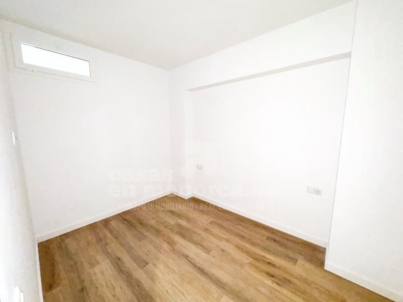 3 bedroom Flat for sale in Mahon / Mao - € 339,000 (Ref: 10131384)