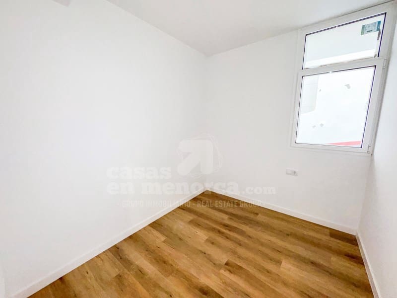 2 bedroom Flat for sale in Mahon / Mao - € 279,000 (Ref: 10131385)