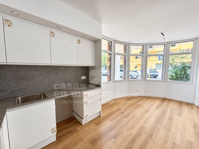 2 bedroom Flat for sale in Mahón / Maó - € 279,000 (Ref: 10131385)
