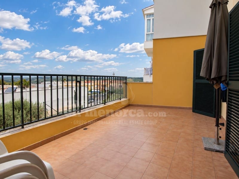 2 sypialnia Mieszkanie na sprzedaż w Mahon / Mao z basenem - 320 000 € (Ref: 10135919)