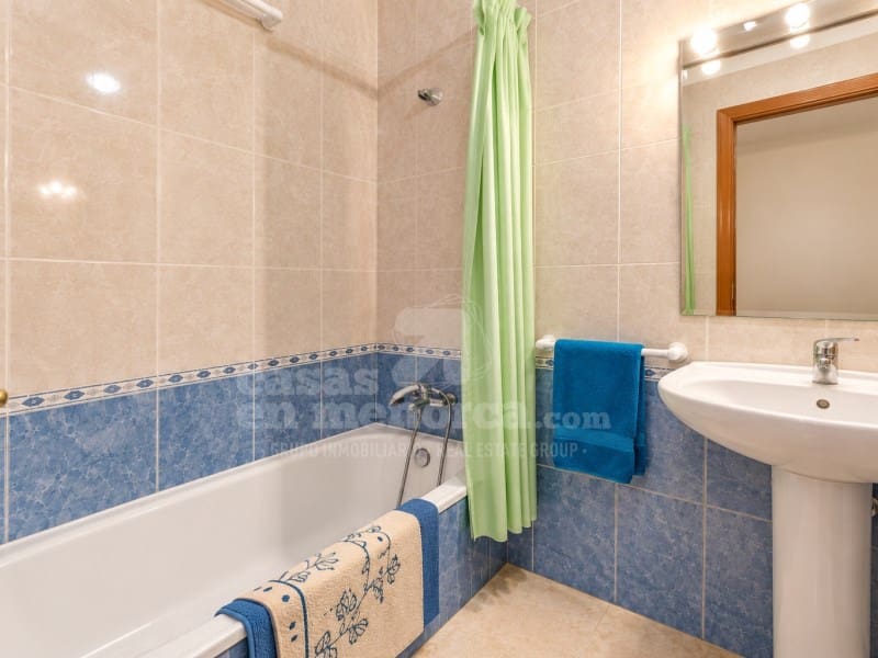 Komercyjne na sprzedaż w Es Castell - 290 000 € (Ref: 10154893)