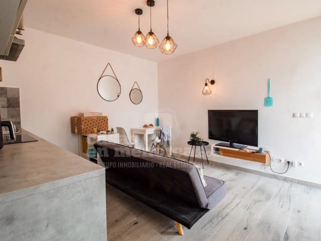 1 sypialnia Apartament na sprzedaż w San Luis / Sant Lluís z garażem - 239 000 € (Ref: 10154894)