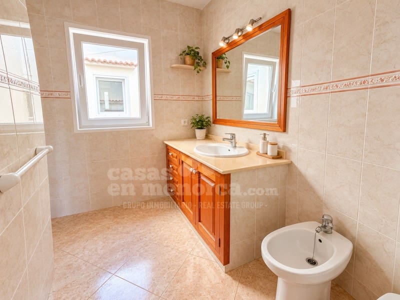 Piso de 4 habitaciones en Ciutadella de Menorca en venta - 360.000 € (Ref: 10159278)