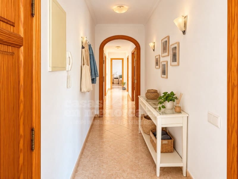 Piso de 4 habitaciones en Ciutadella de Menorca en venta - 360.000 € (Ref: 10159278)