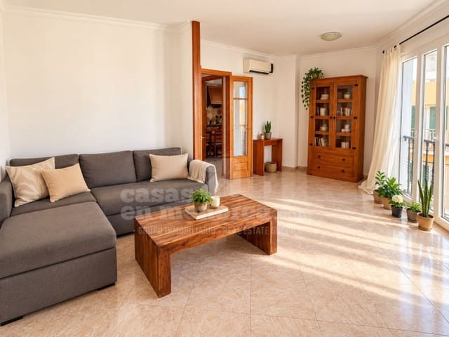 Piso de 4 habitaciones en Ciutadella, Ciutadella de Menorca en venta - 360.000 € (Ref: 10159278)