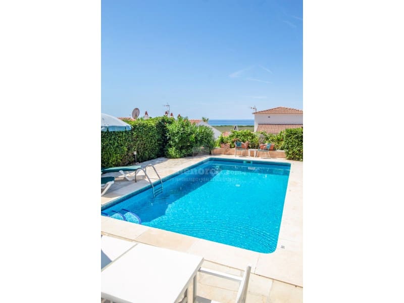 3 soveværelse Villa til salg i Alayor / Alaior med swimmingpool - € 590.000 (Ref: 10161217)