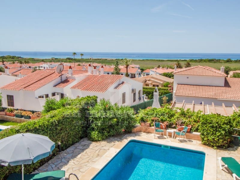 3 soveværelse Villa til salg i Alayor / Alaior med swimmingpool - € 590.000 (Ref: 10161217)