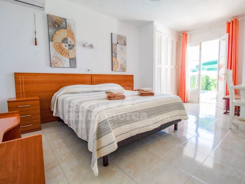 3 soveværelse Villa til salg i Alayor / Alaior med swimmingpool - € 590.000 (Ref: 10161217)