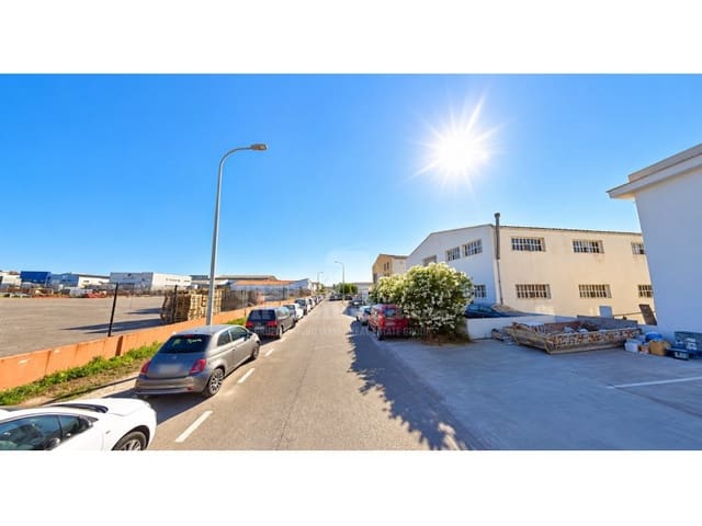 Kaupallinen myytävänä paikassa Mahón / Maó mukana 
autotalli - 375 000 € (Ref: 10161218)