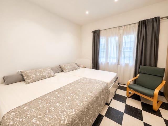 3 soveværelse Byhus til salg i Mahón / Maó med garage - € 439.000 (Ref: 10168436)