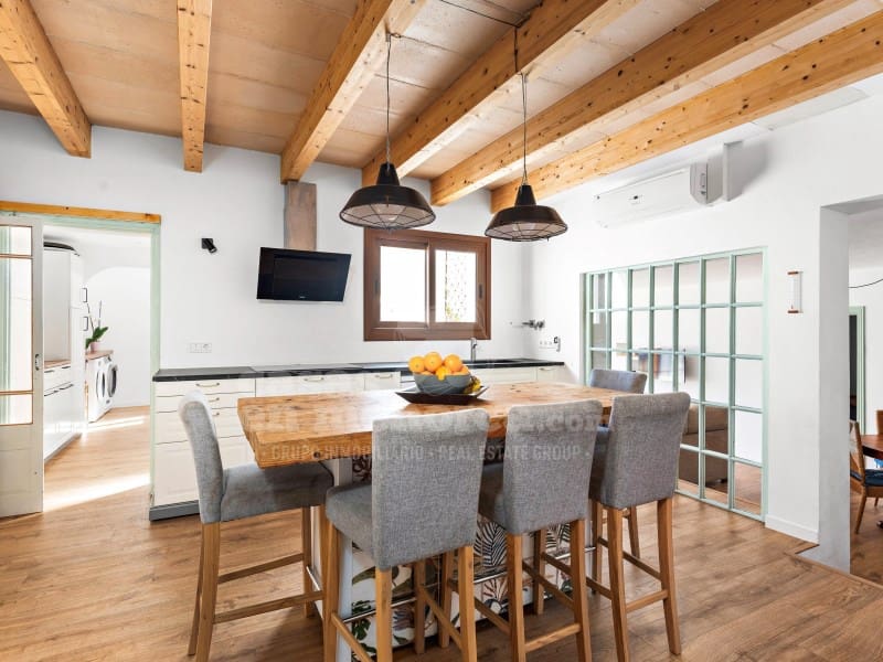 5 soveværelse Byhus til salg i Mahon / Mao med garage - € 852.000 (Ref: 10171209)