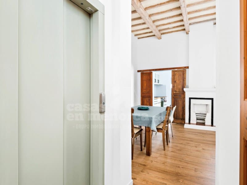 5 soveværelse Byhus til salg i Mahon / Mao med garage - € 852.000 (Ref: 10171209)