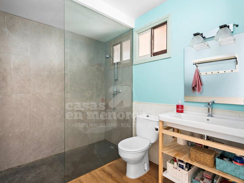 5 soveværelse Byhus til salg i Mahon / Mao med garage - € 852.000 (Ref: 10171209)