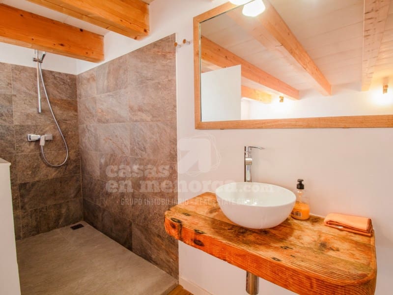 5 soveværelse Byhus til salg i Mahon / Mao med garage - € 852.000 (Ref: 10171209)