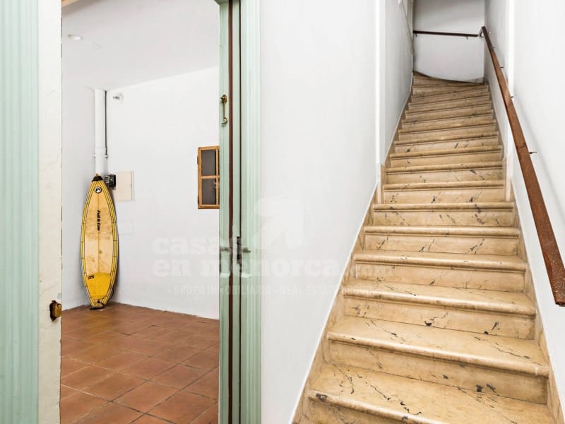 5 soveværelse Byhus til salg i Mahon / Mao med garage - € 852.000 (Ref: 10171209)