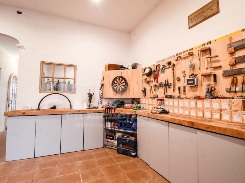 5 soveværelse Byhus til salg i Mahon / Mao med garage - € 852.000 (Ref: 10171209)