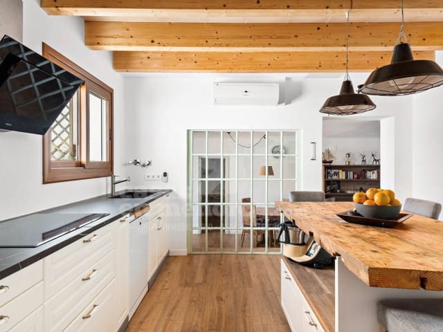 5 sypialnia Dom na sprzedaż w Mahón / Maó z garażem - 852 000 € (Ref: 10171209)