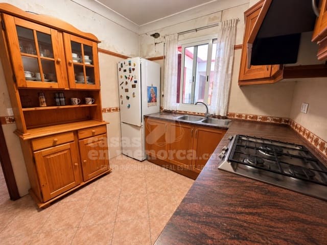3 bedroom Townhouse for sale in Ciutadella, Ciutadella de Menorca - € 350,000 (Ref: 10182891)