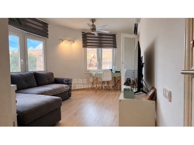 2 slaapkamer Flat te koop in Es Castell - € 235.000 (Ref: 10184420)