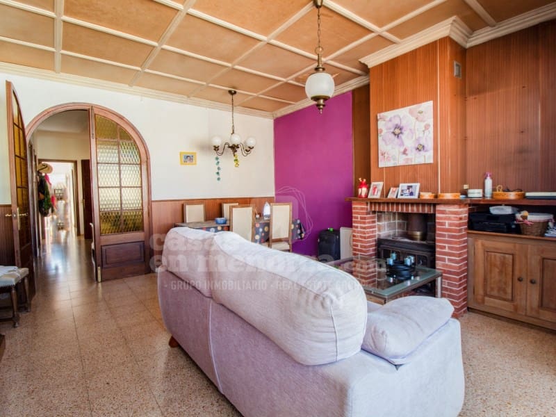 4 makuuhuone Omakotitalo myytävänä paikassa San Clemente / Sant Climent mukana 
autotalli - 495 000 € (Ref: 10186765)