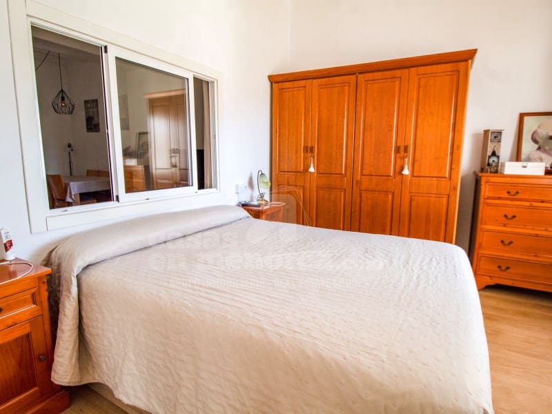 4 makuuhuone Omakotitalo myytävänä paikassa San Clemente / Sant Climent mukana 
autotalli - 495 000 € (Ref: 10186765)