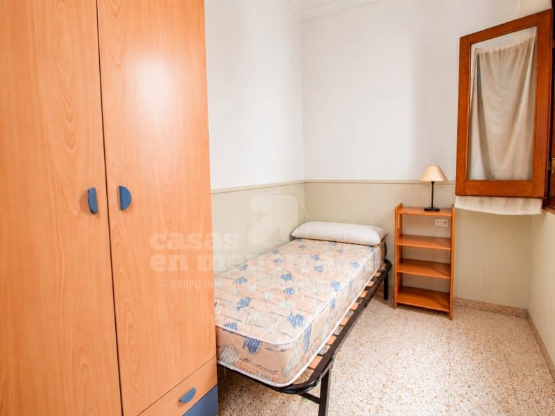 4 makuuhuone Omakotitalo myytävänä paikassa San Clemente / Sant Climent mukana 
autotalli - 495 000 € (Ref: 10186765)