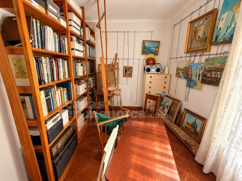Piso de 3 habitaciones en Ciutadella de Menorca en venta - 340.000 € (Ref: 10186766)