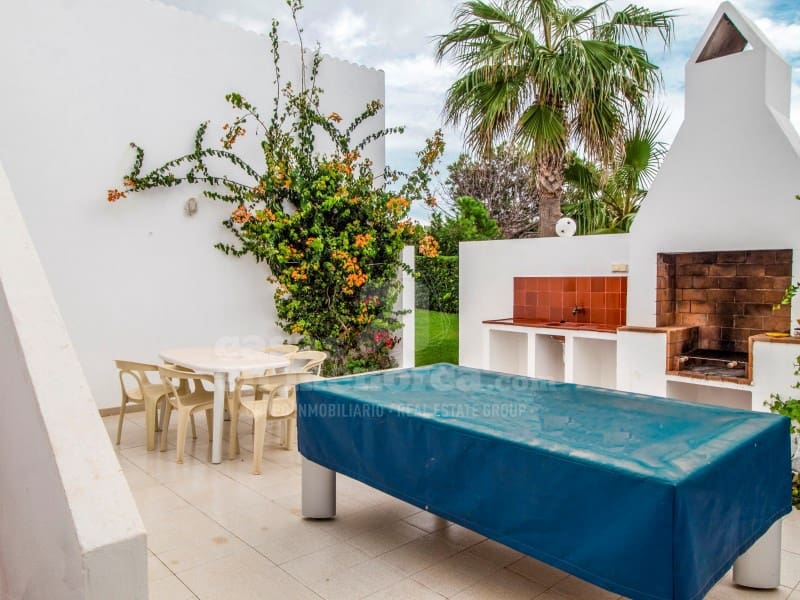 3 soveværelse Villa til salg i Ciutadella de Menorca med swimmingpool garage - € 760.000 (Ref: 7962241)