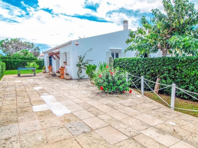 3 bedroom Villa for sale in Ciutadella, Ciutadella de Menorca with pool garage - € 760,000 (Ref: 7962241)