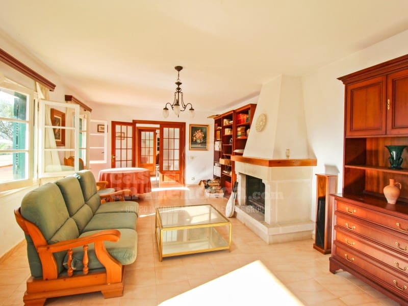 7 soveværelse Finca/Landehus til salg i Cala Galdana med swimmingpool - € 800.000 (Ref: 7962314)