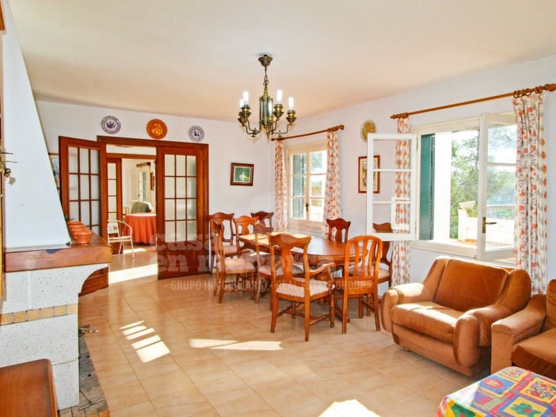 7 soveværelse Finca/Landehus til salg i Cala Galdana med swimmingpool - € 800.000 (Ref: 7962314)