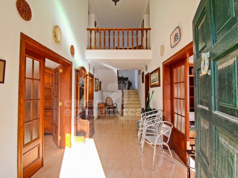 7 soveværelse Finca/Landehus til salg i Cala Galdana med swimmingpool - € 800.000 (Ref: 7962314)