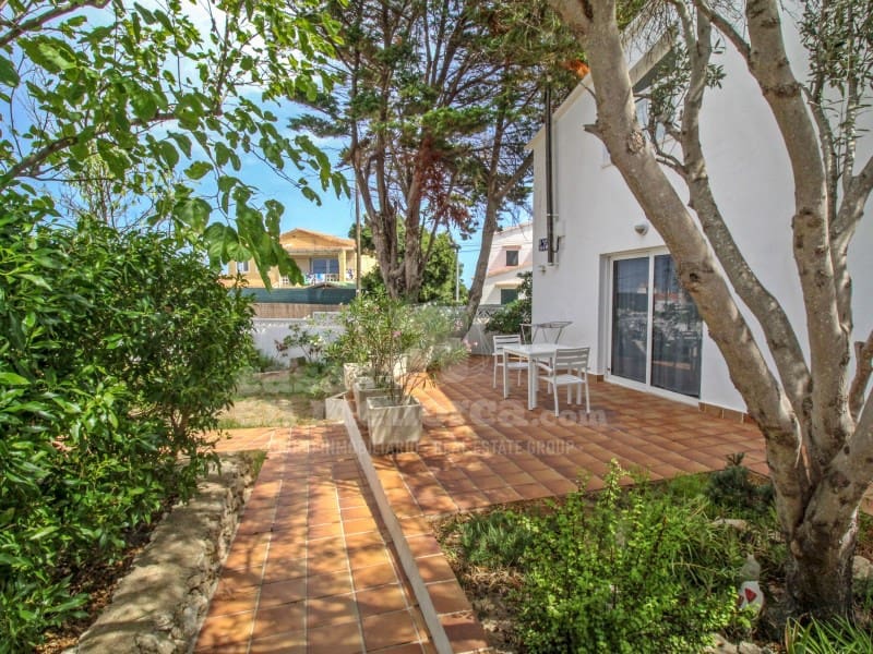 8 quarto Moradia para venda em Es Castell com piscina - 1 275 000 € (Ref: 7962319)