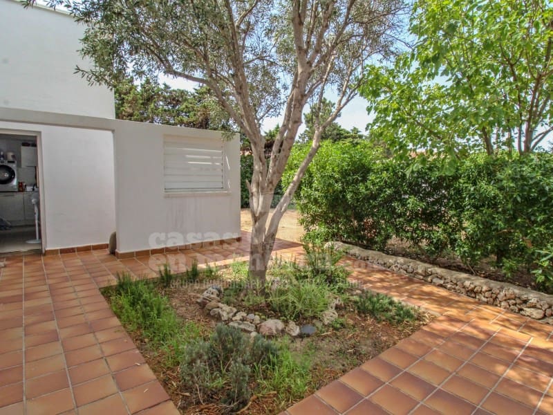 8 quarto Moradia para venda em Es Castell com piscina - 1 275 000 € (Ref: 7962319)