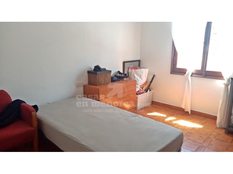 4 soveværelse Villa til salg i Mahon / Mao med swimmingpool garage - € 870.000 (Ref: 7962359)